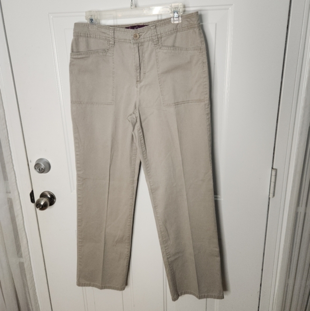 Gloria Vanderbilt‎ Khaki Gray Pants  Size 8